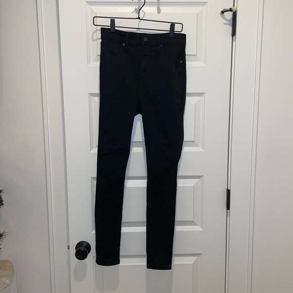 Madewell Denim - Madewell Curvy High Rise Skinny Jean